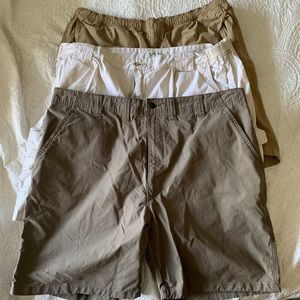 Men's Shorts, size 44, 10.5" inseam